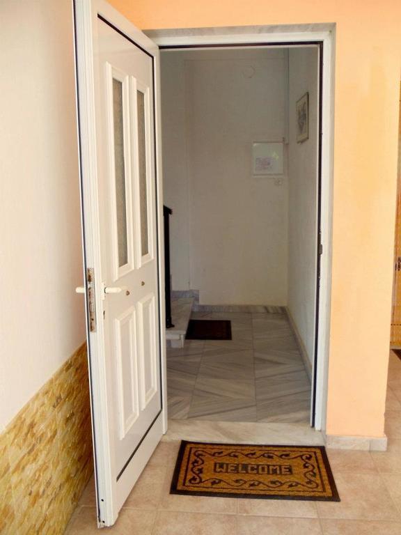 Socrates Apartments Olympiakí Aktí Buitenkant foto