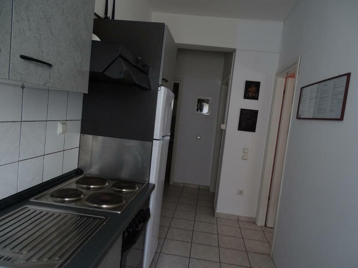 Socrates Apartments Olympiakí Aktí Buitenkant foto