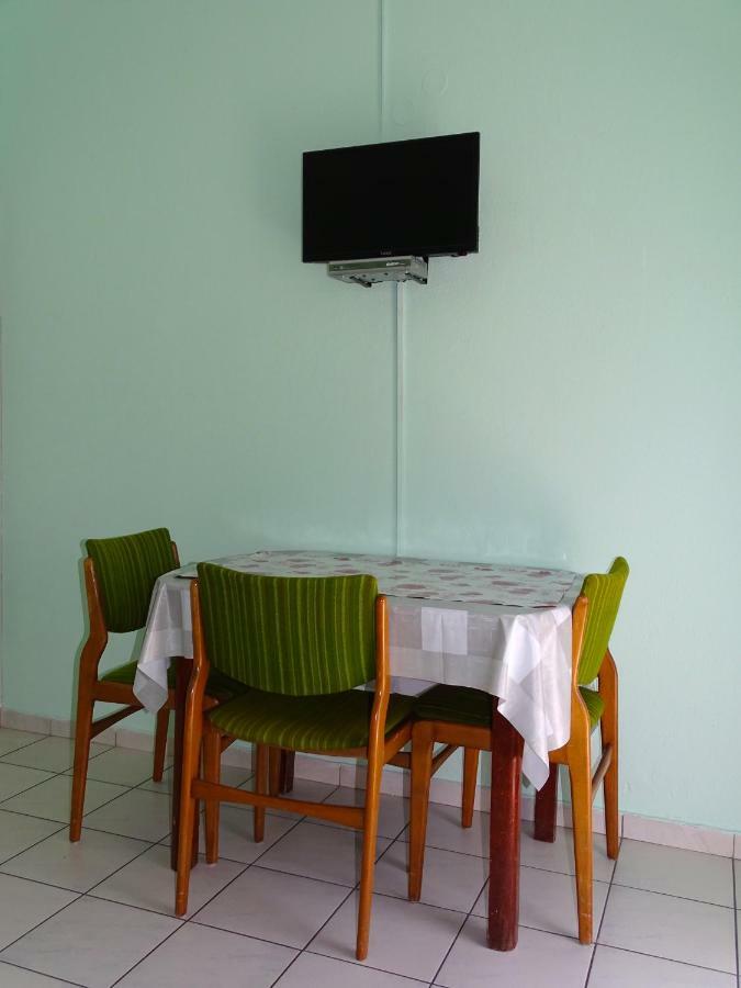 Socrates Apartments Olympiakí Aktí Buitenkant foto