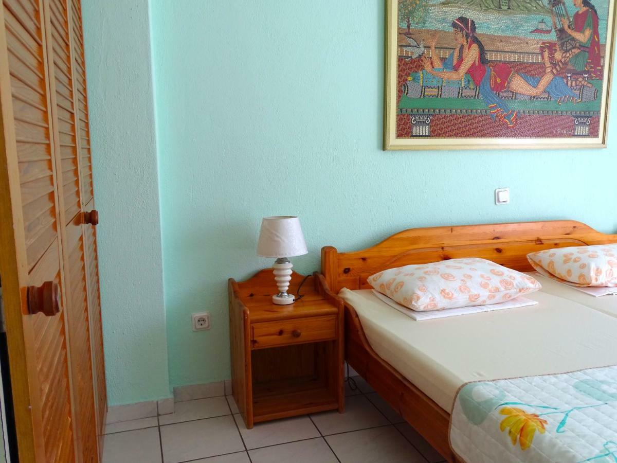 Socrates Apartments Olympiakí Aktí Buitenkant foto