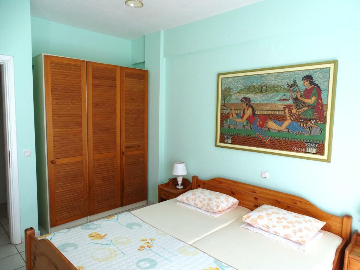 Socrates Apartments Olympiakí Aktí Buitenkant foto